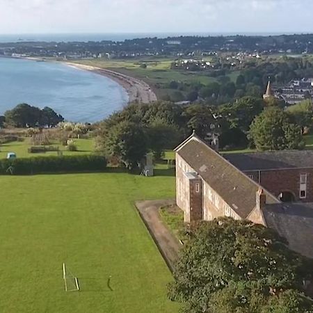 Jersey Accommodation And Activity Centre Gorey Esterno foto