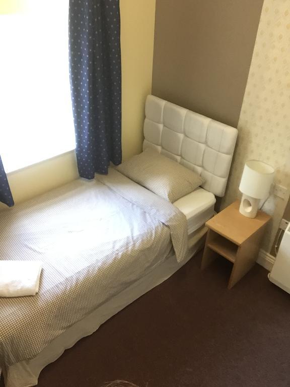 Jersey Accommodation And Activity Centre Gorey Esterno foto
